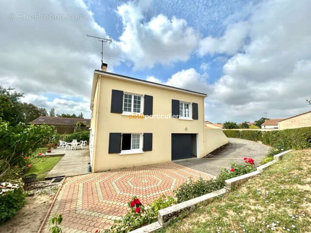 Maison à SAINT-MICHEL-EN-L&#039;HERM