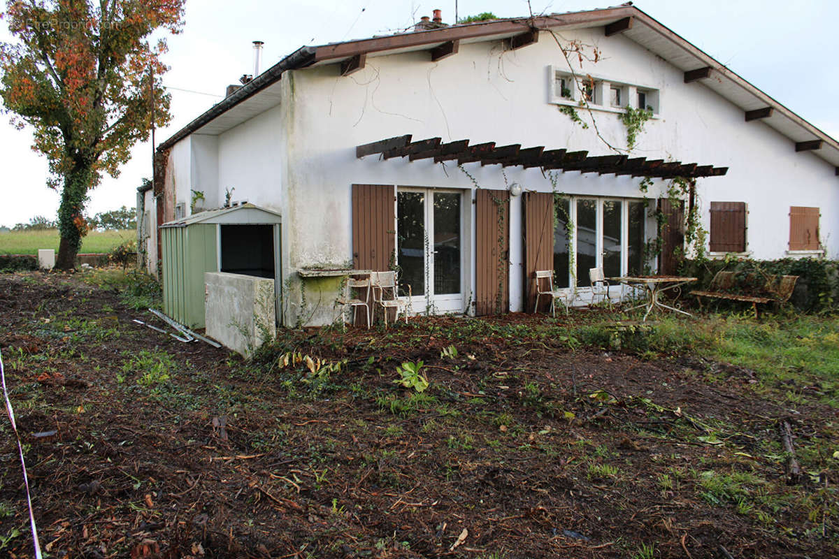 Maison à HEUGAS