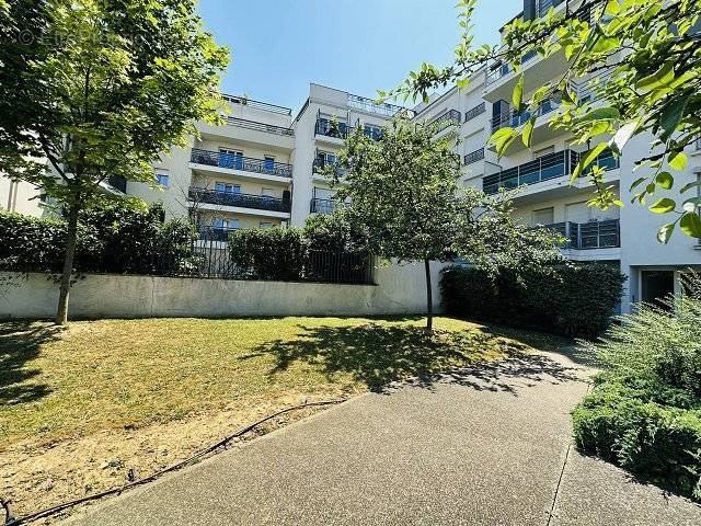 Appartement à MAISONS-ALFORT