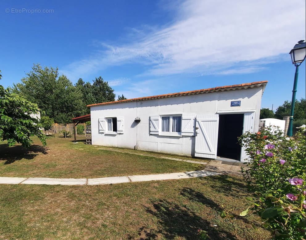 Maison à SAINT-MICHEL-EN-L&#039;HERM