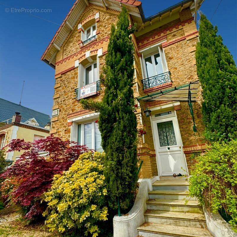 Maison à GAGNY