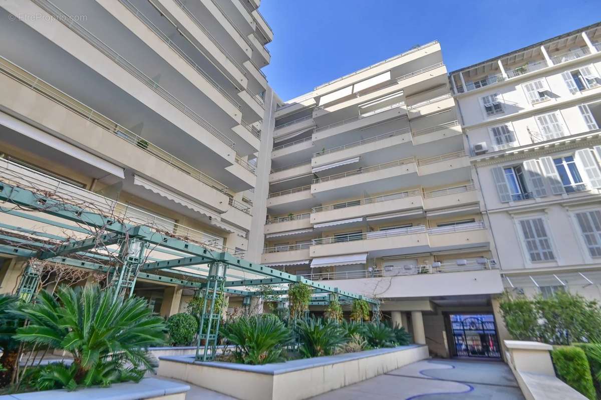 Appartement à NICE