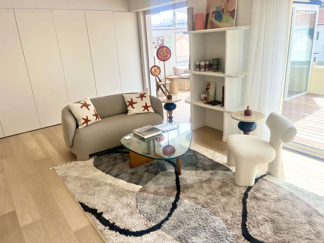 Appartement à CANNES