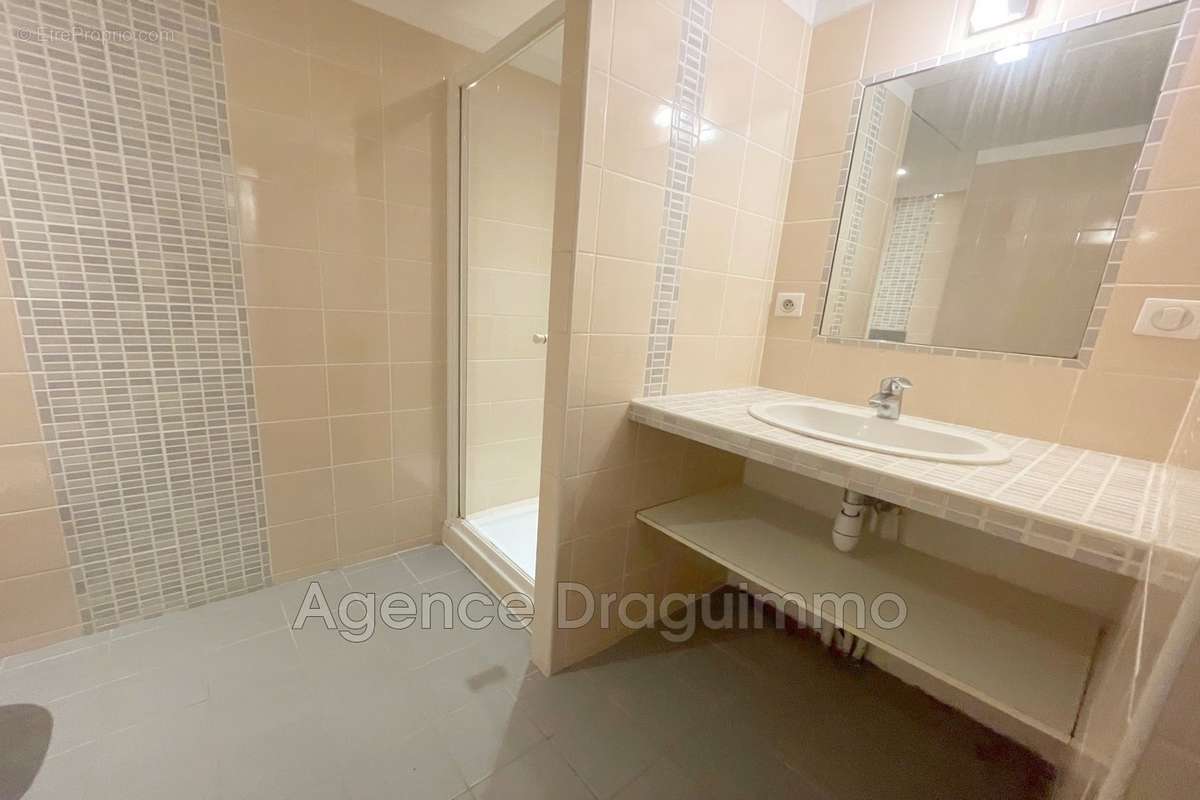 Appartement à DRAGUIGNAN