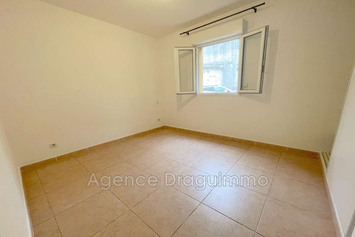 Appartement à DRAGUIGNAN