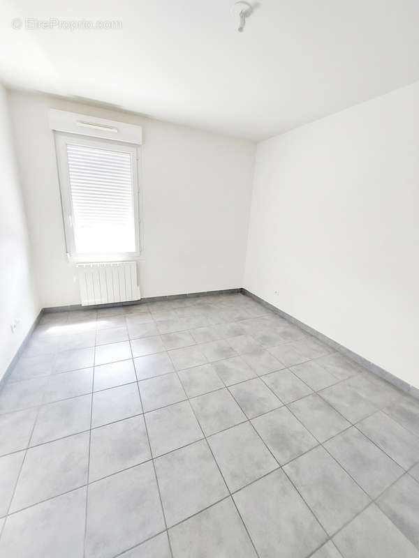 Appartement à MEYZIEU