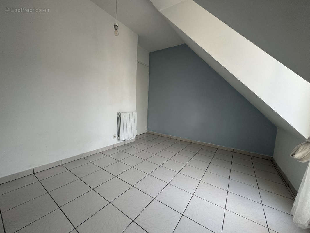 Appartement à AUNEAU