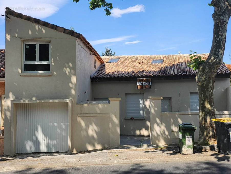 Maison à BEZIERS