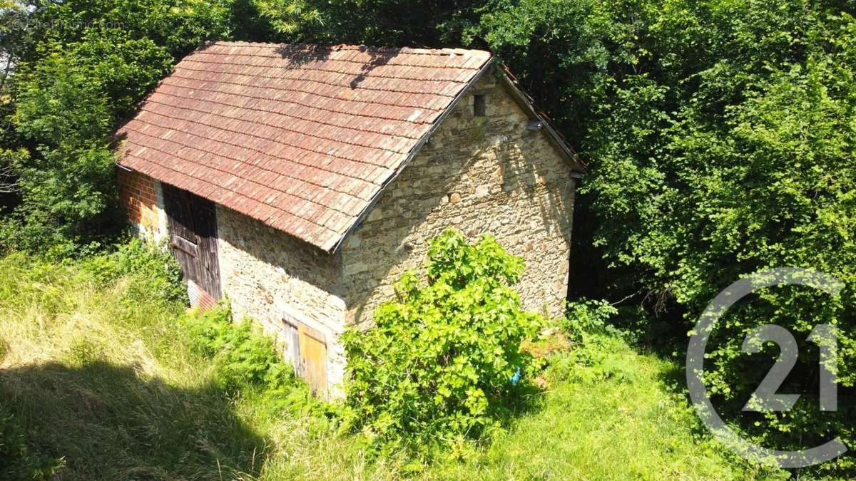 Maison à VICQ-SUR-BREUILH