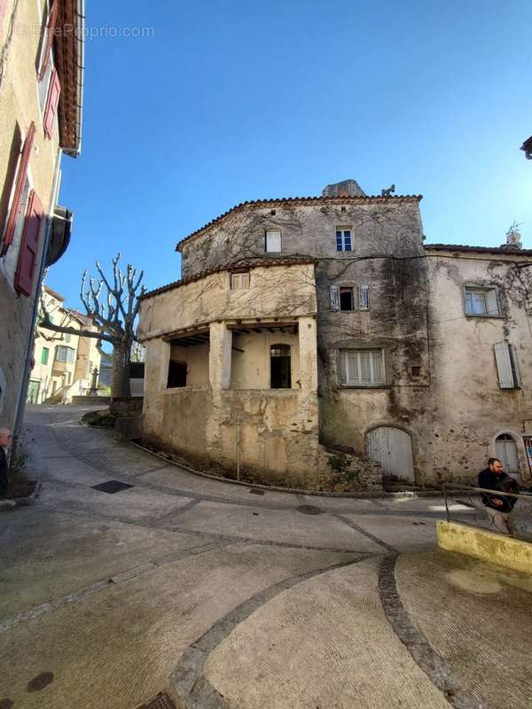 Maison à AUMESSAS