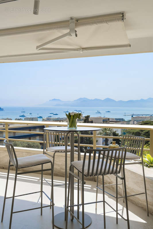 Appartement à CANNES