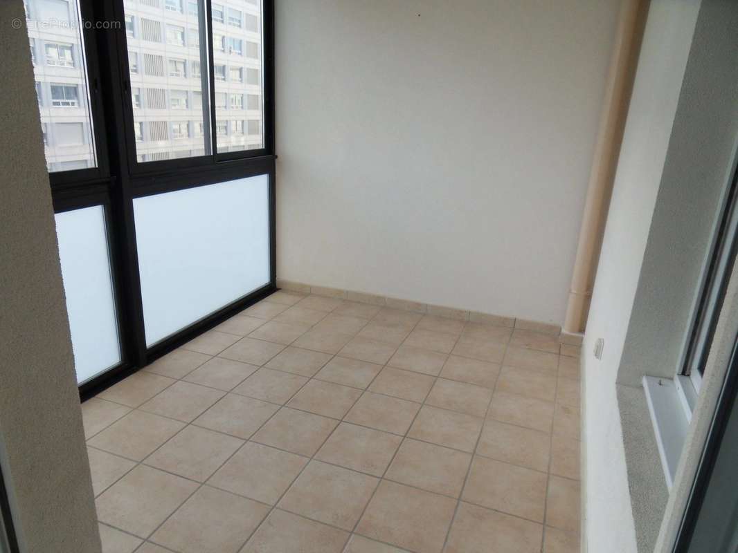 Appartement à MARSEILLE-8E