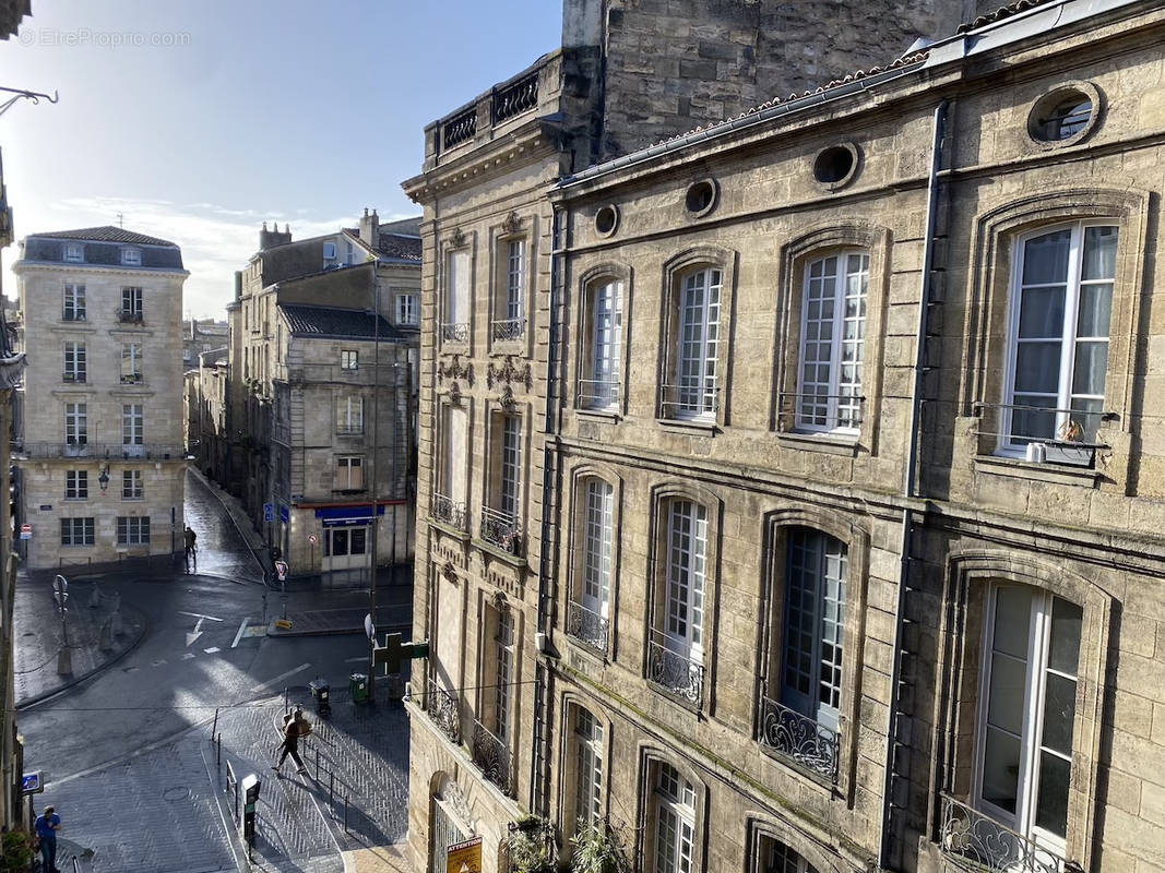 Appartement à BORDEAUX