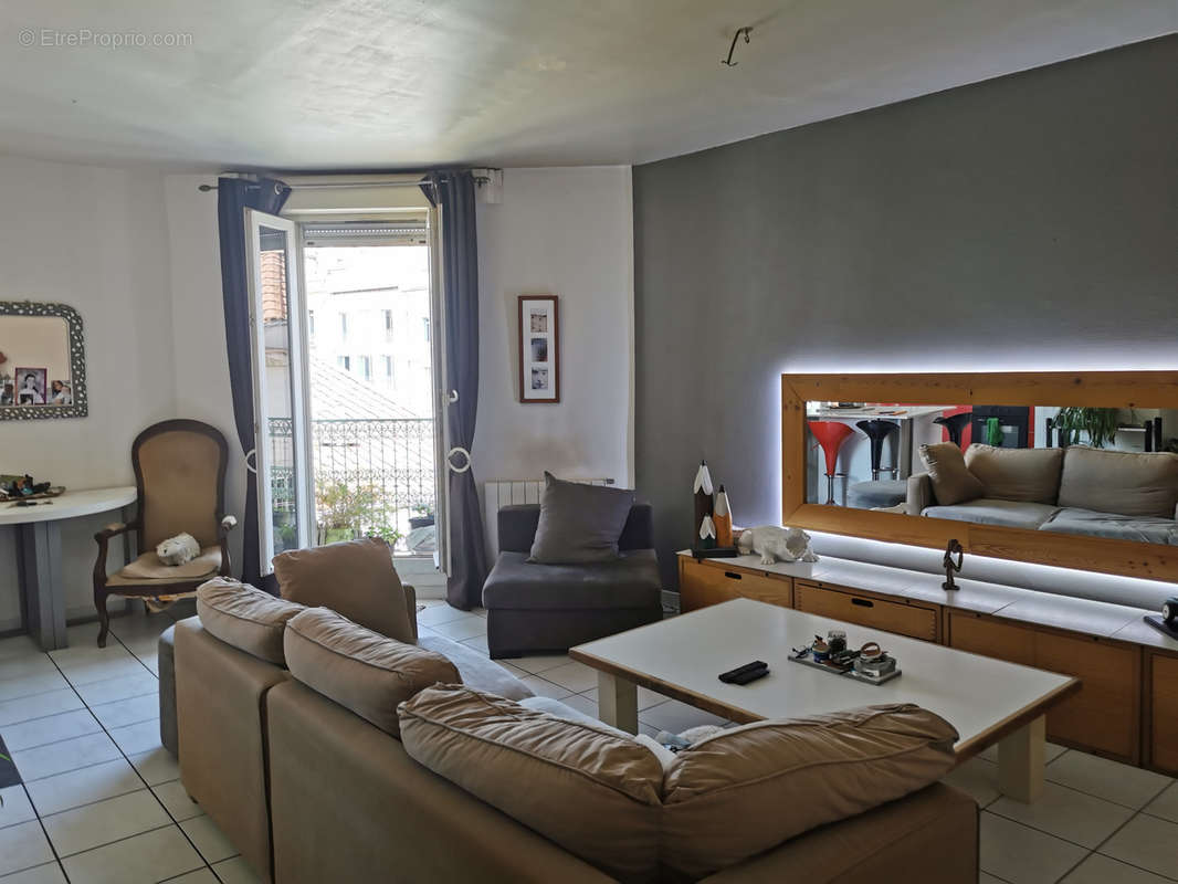 Appartement à BEZIERS