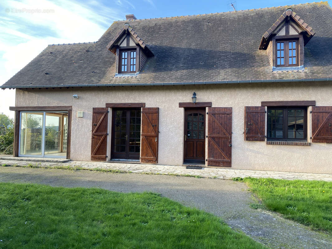 Maison à PACY-SUR-EURE