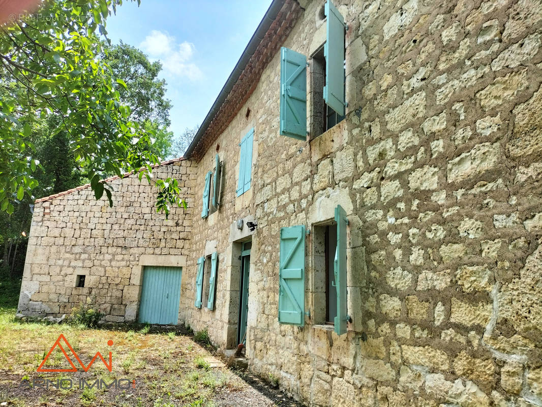 Maison à CAHUZAC-SUR-VERE