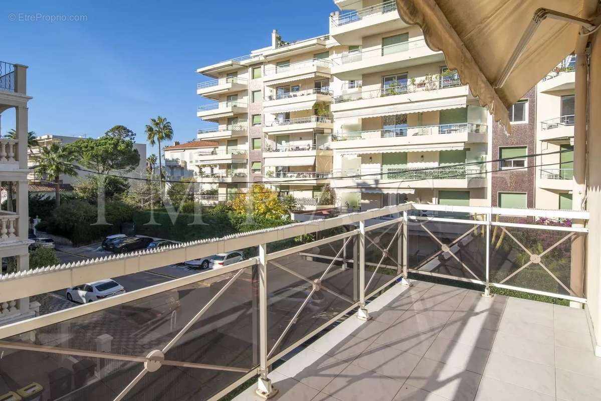 Appartement à CANNES