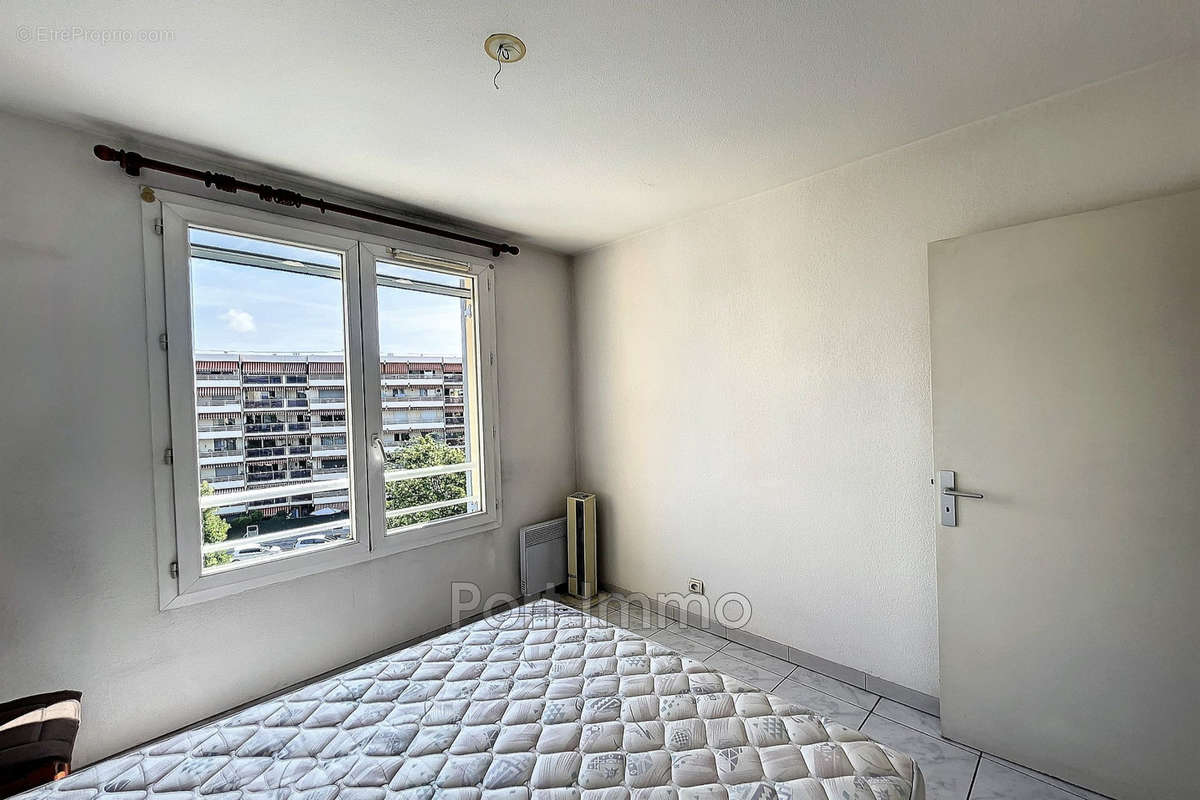 Appartement à CAGNES-SUR-MER