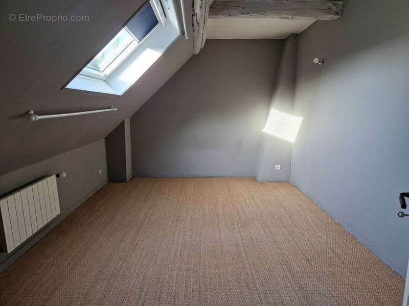 Appartement à COMPIEGNE