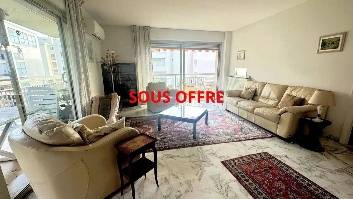 Appartement à CANNES