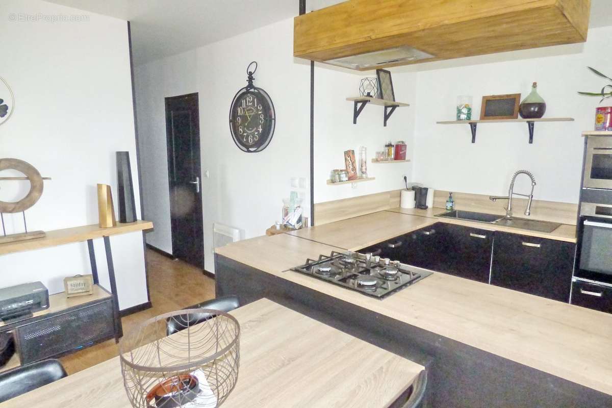 Appartement à PEZENAS