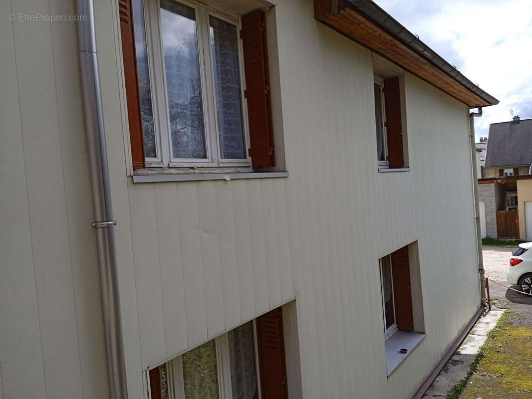 Maison à AMBERIEU-EN-BUGEY