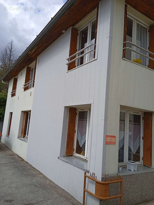 Maison à AMBERIEU-EN-BUGEY