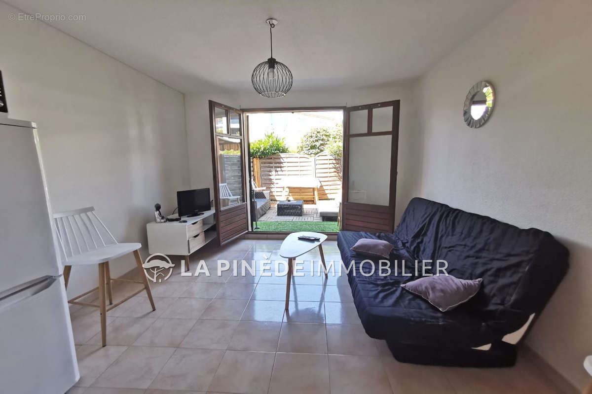 Appartement à VILLENEUVE-LOUBET