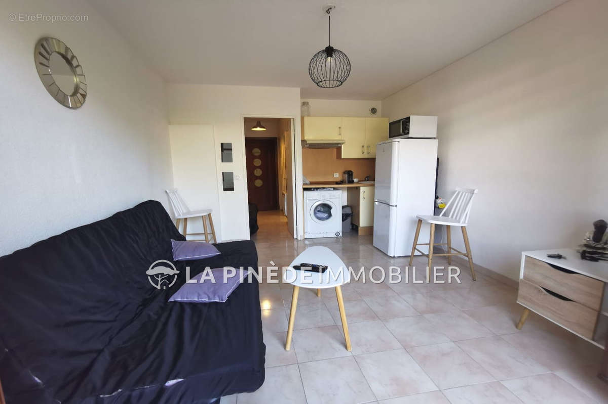 Appartement à VILLENEUVE-LOUBET