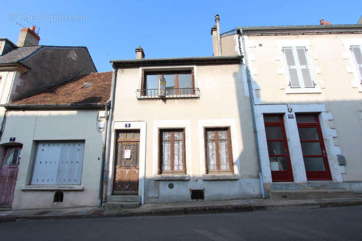 Maison à LA CHARITE-SUR-LOIRE