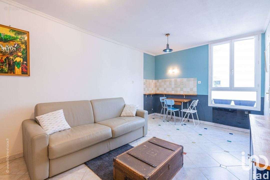 Appartement à PARIS-19E