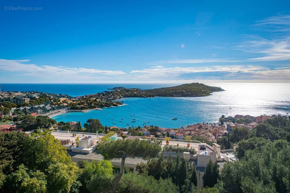 Appartement à VILLEFRANCHE-SUR-MER