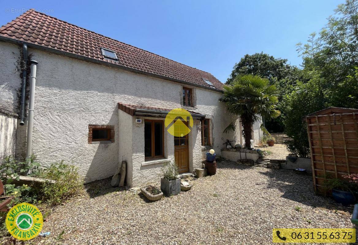 Maison à CHATEAUNEUF-SUR-CHER