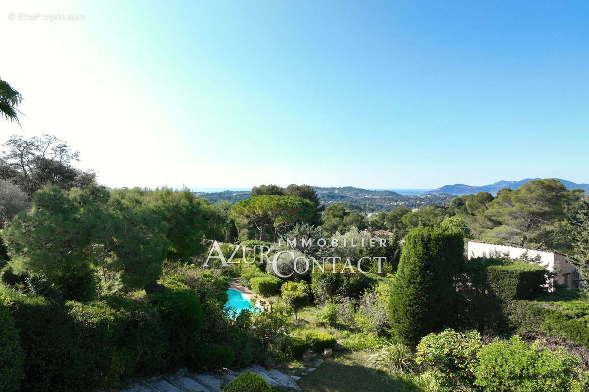 Maison à MOUGINS