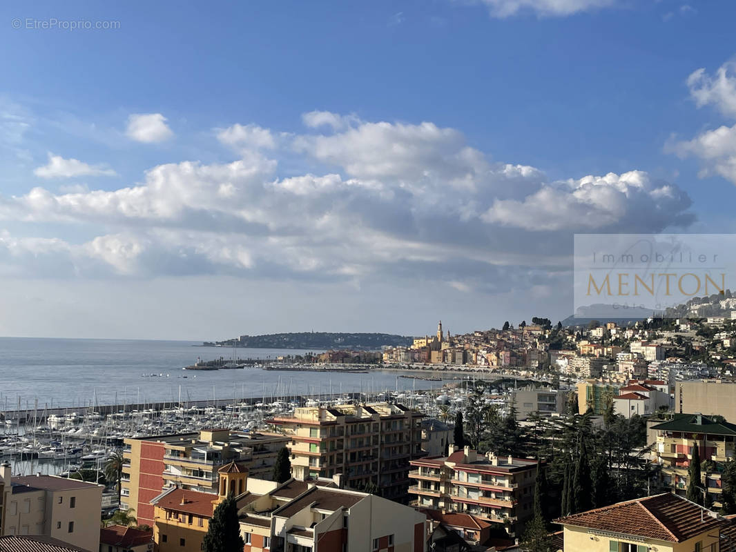 Appartement à MENTON