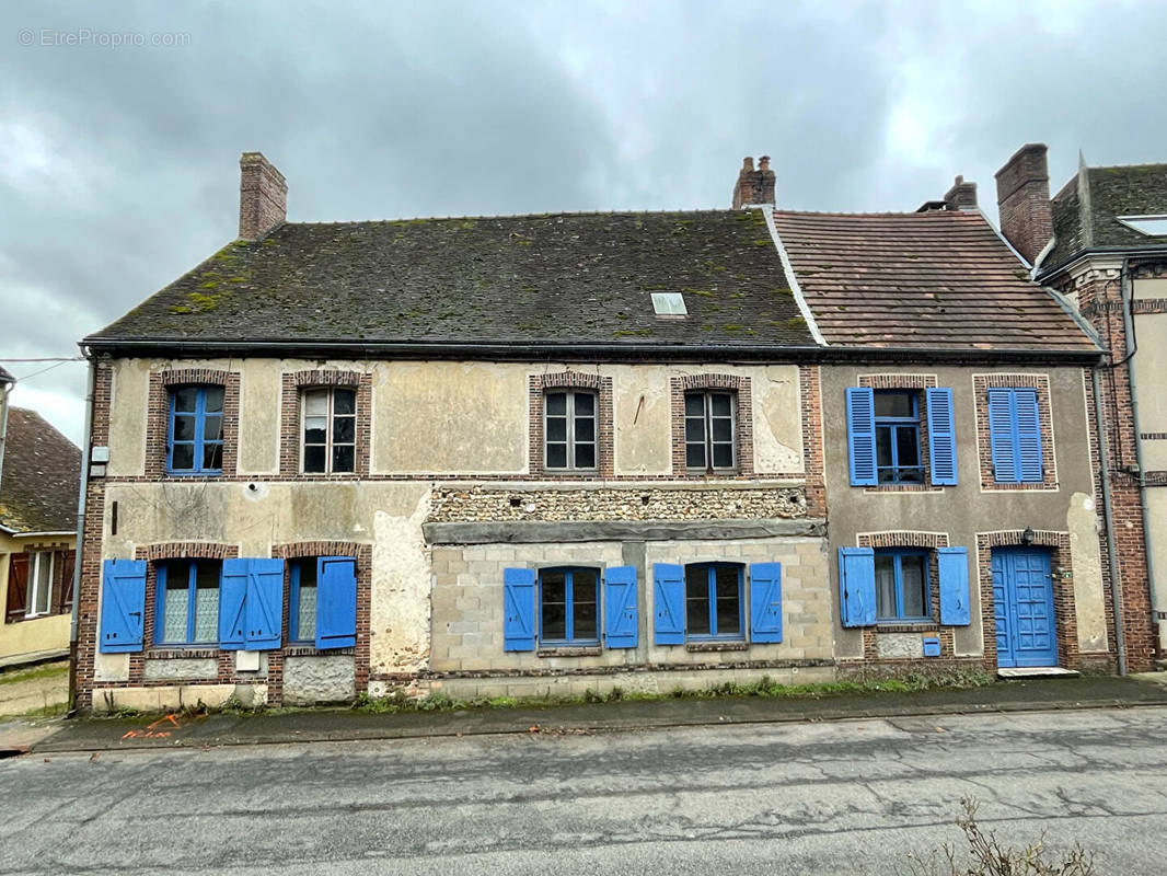 Maison à LA LOUPE