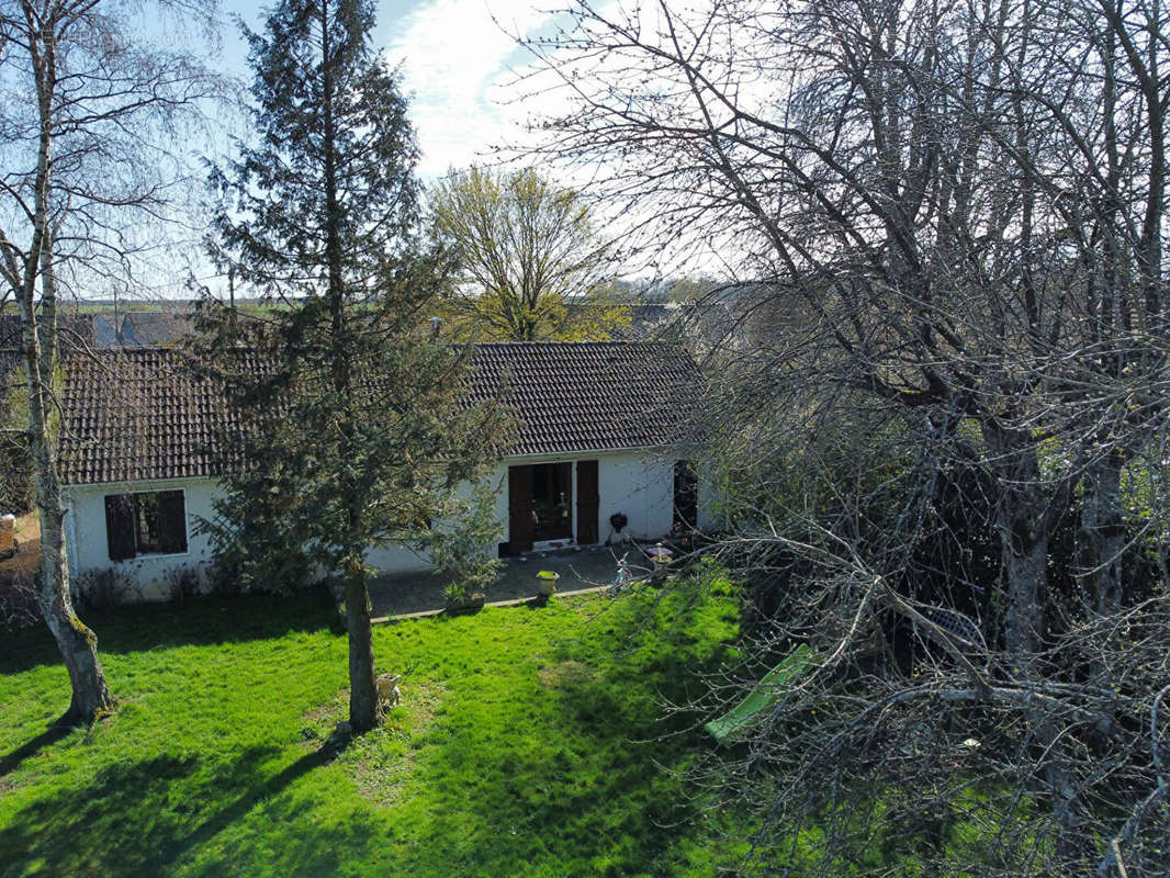 Maison à LA LOUPE