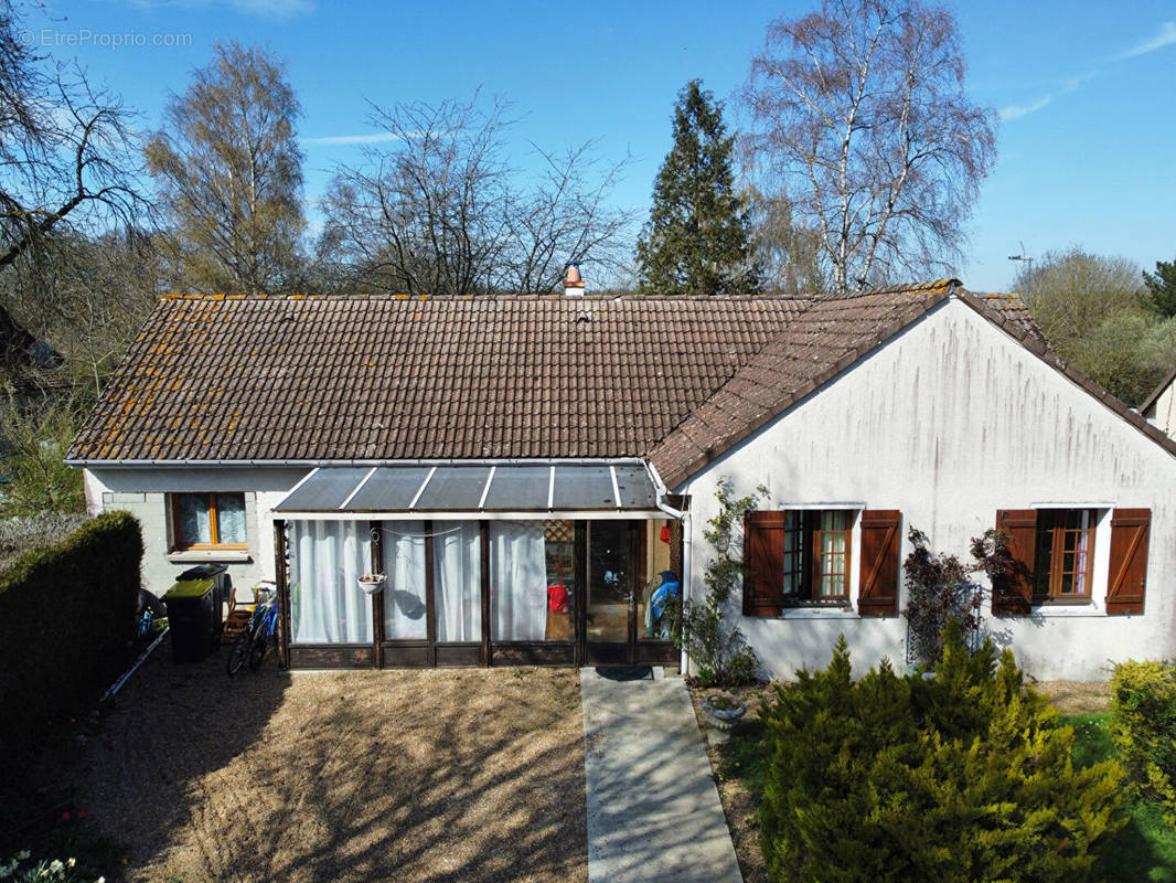 Maison à LA LOUPE