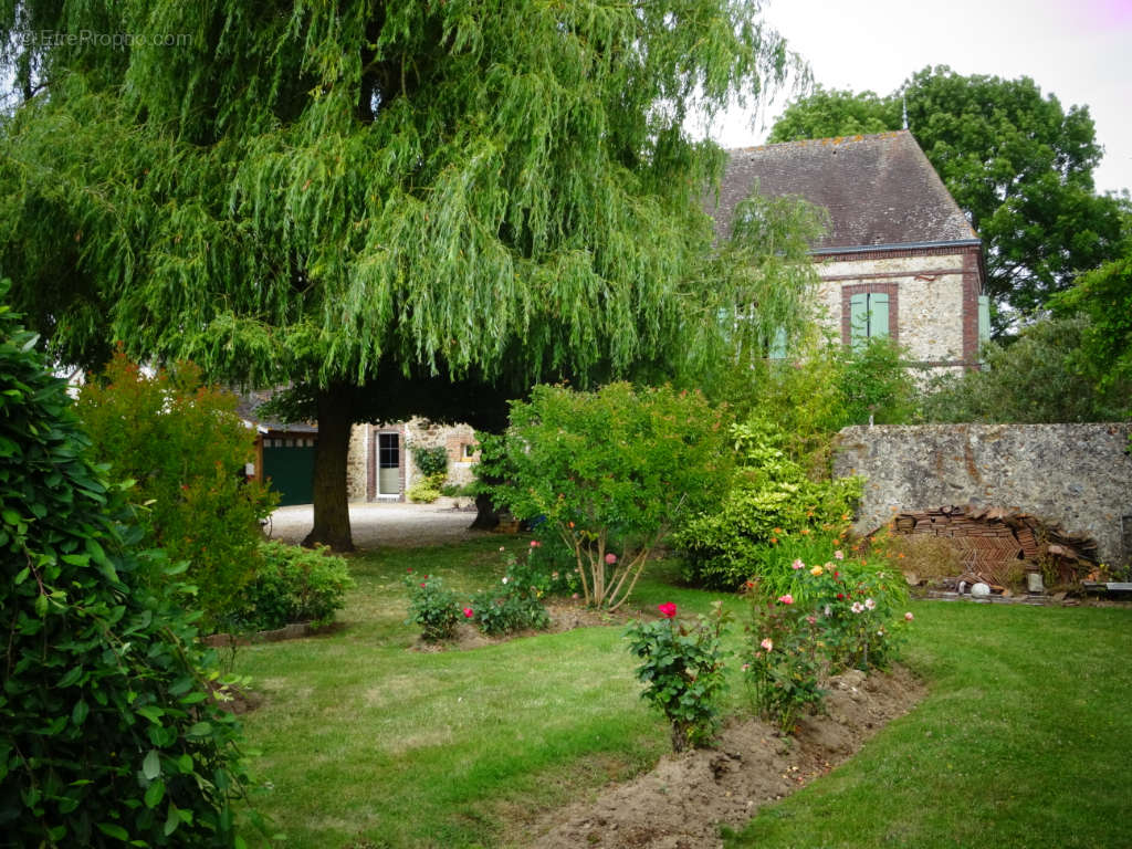 Maison à LA LOUPE