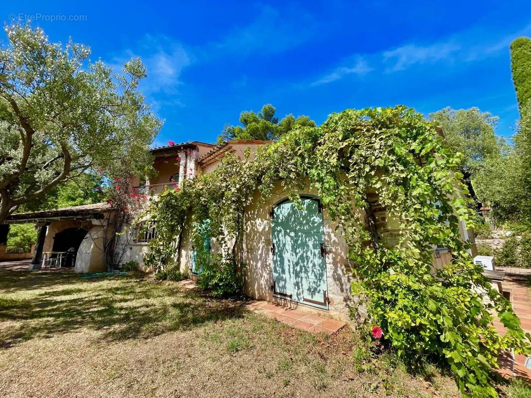 Maison à CANNES