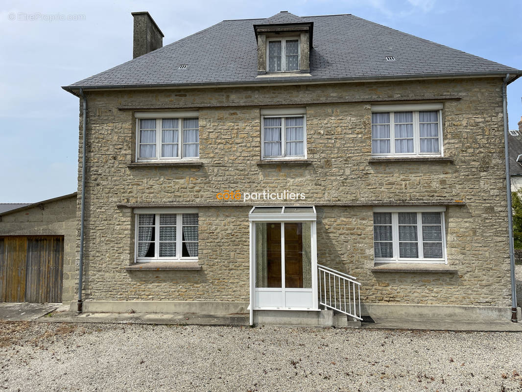 Maison à SAINTENY