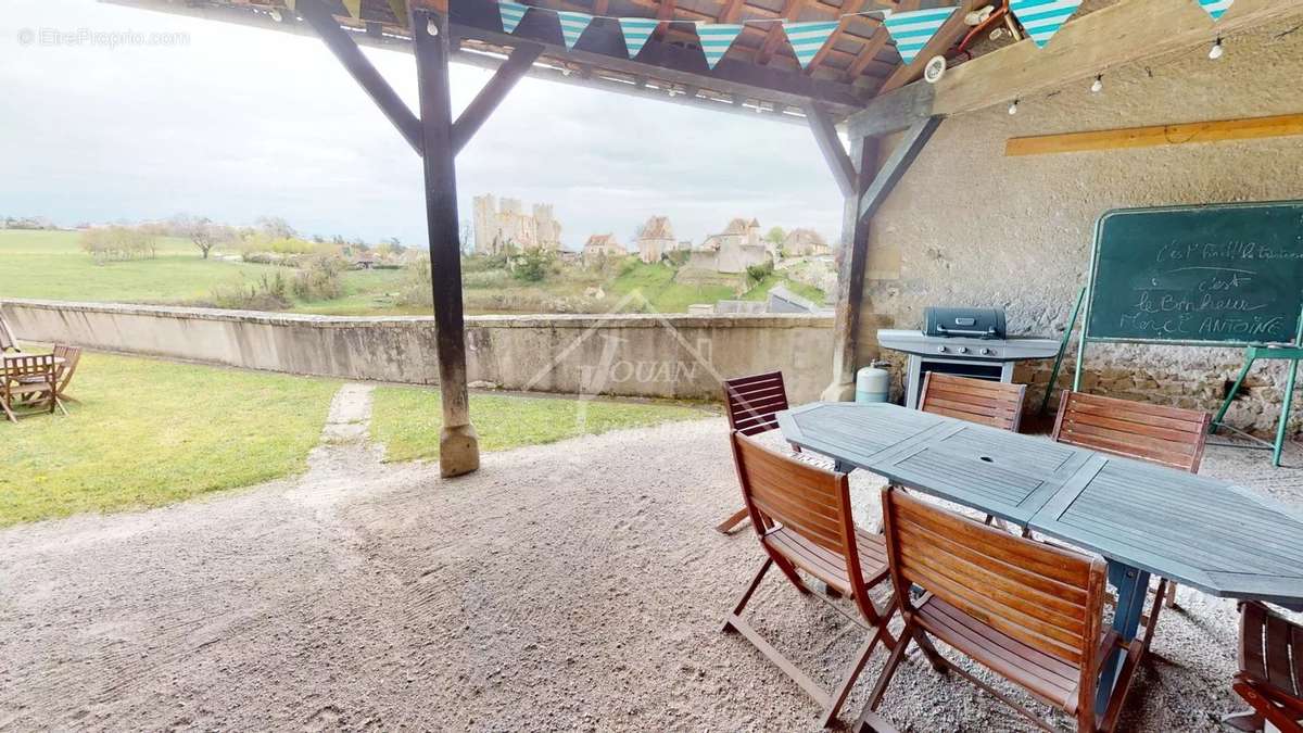 Appartement à BOURBON-L&#039;ARCHAMBAULT