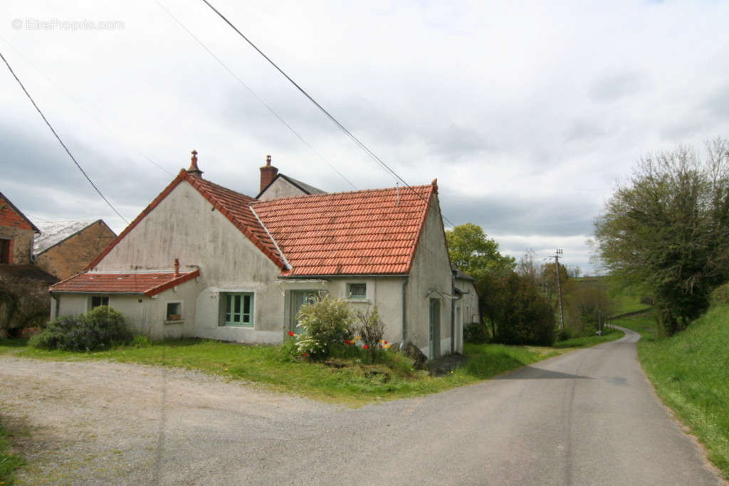 Maison à ONLAY