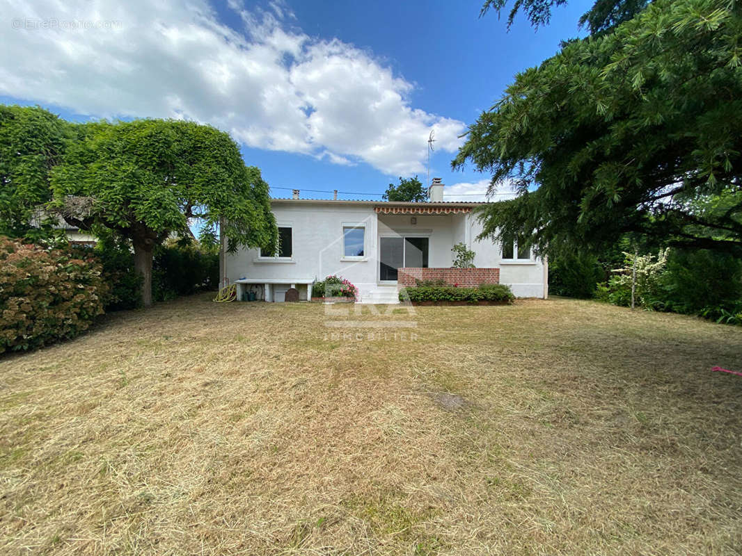 Maison à LAMOTTE-BEUVRON