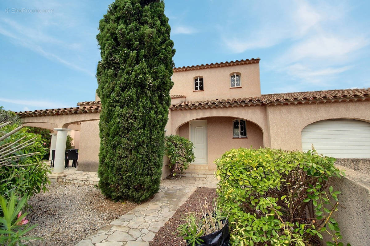 Maison à SAINT-CYPRIEN