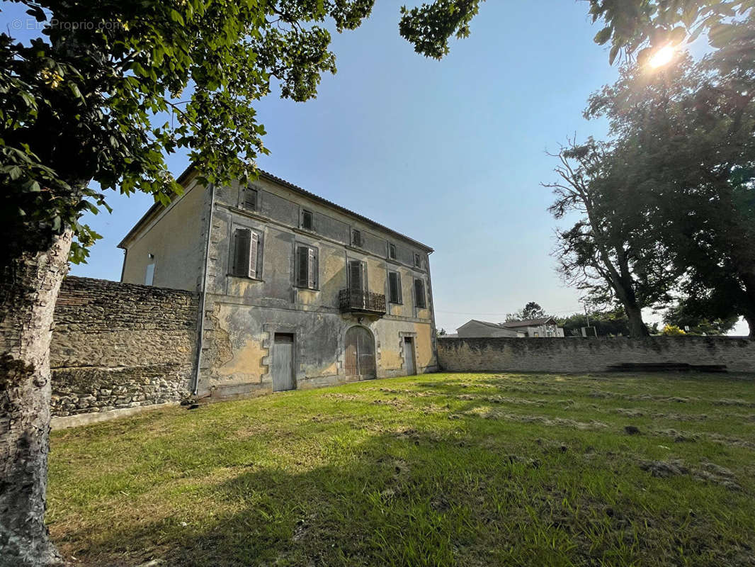 Maison à CADILLAC