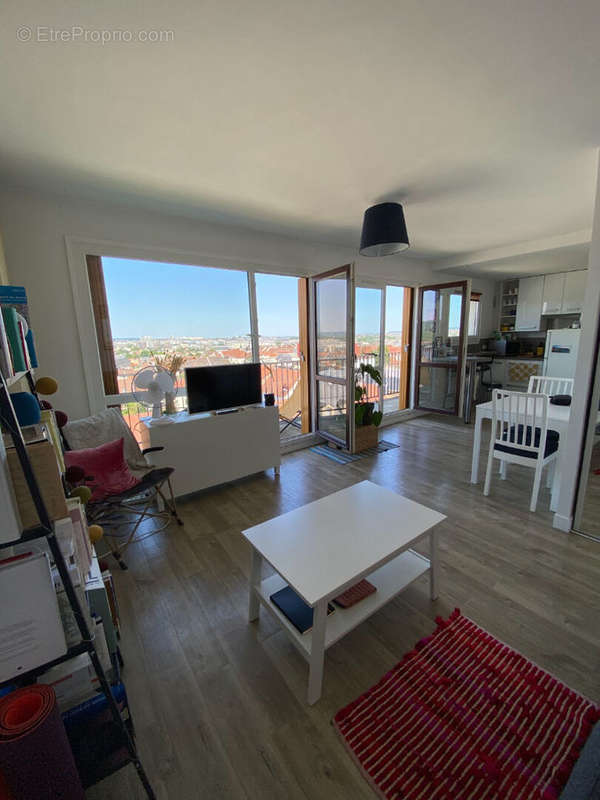 Appartement à RUEIL-MALMAISON