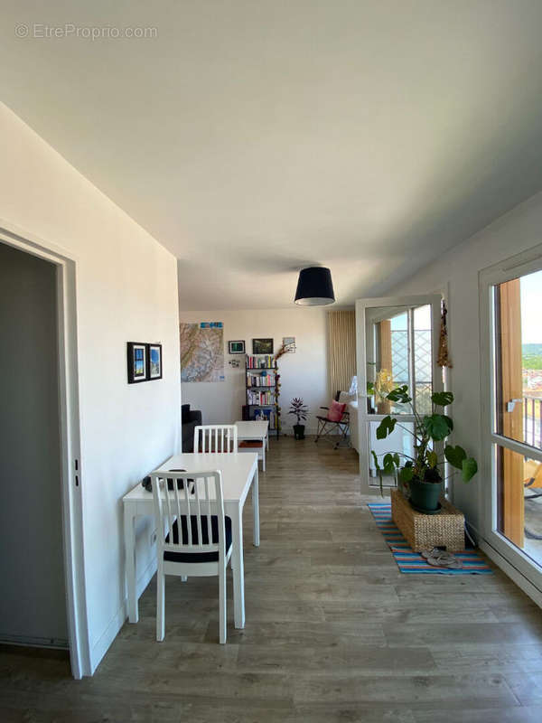 Appartement à RUEIL-MALMAISON