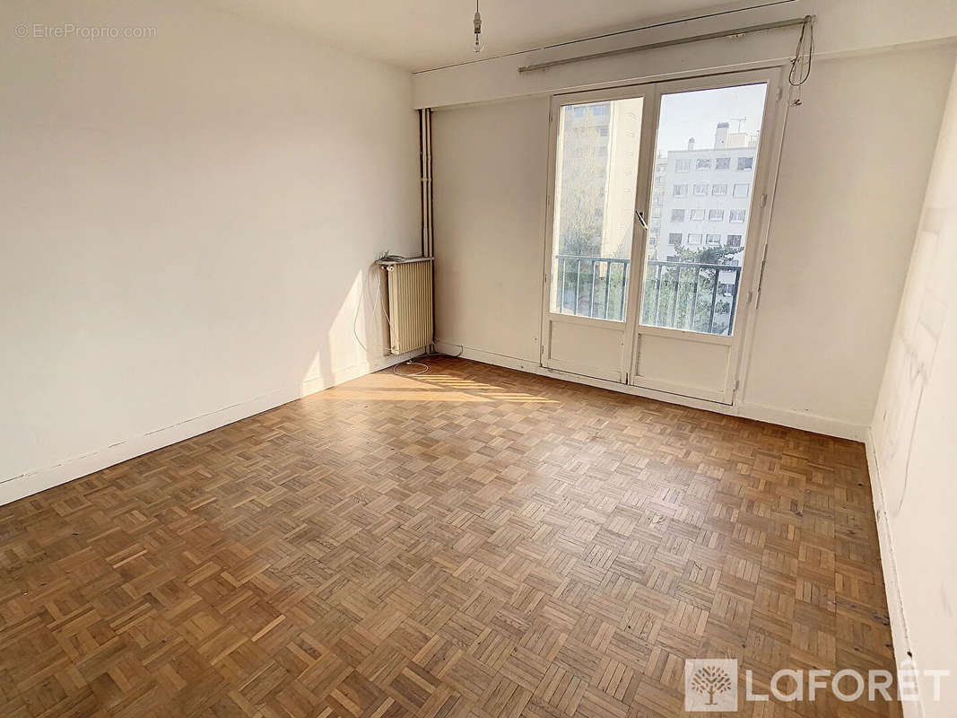 Appartement à VILLEJUIF