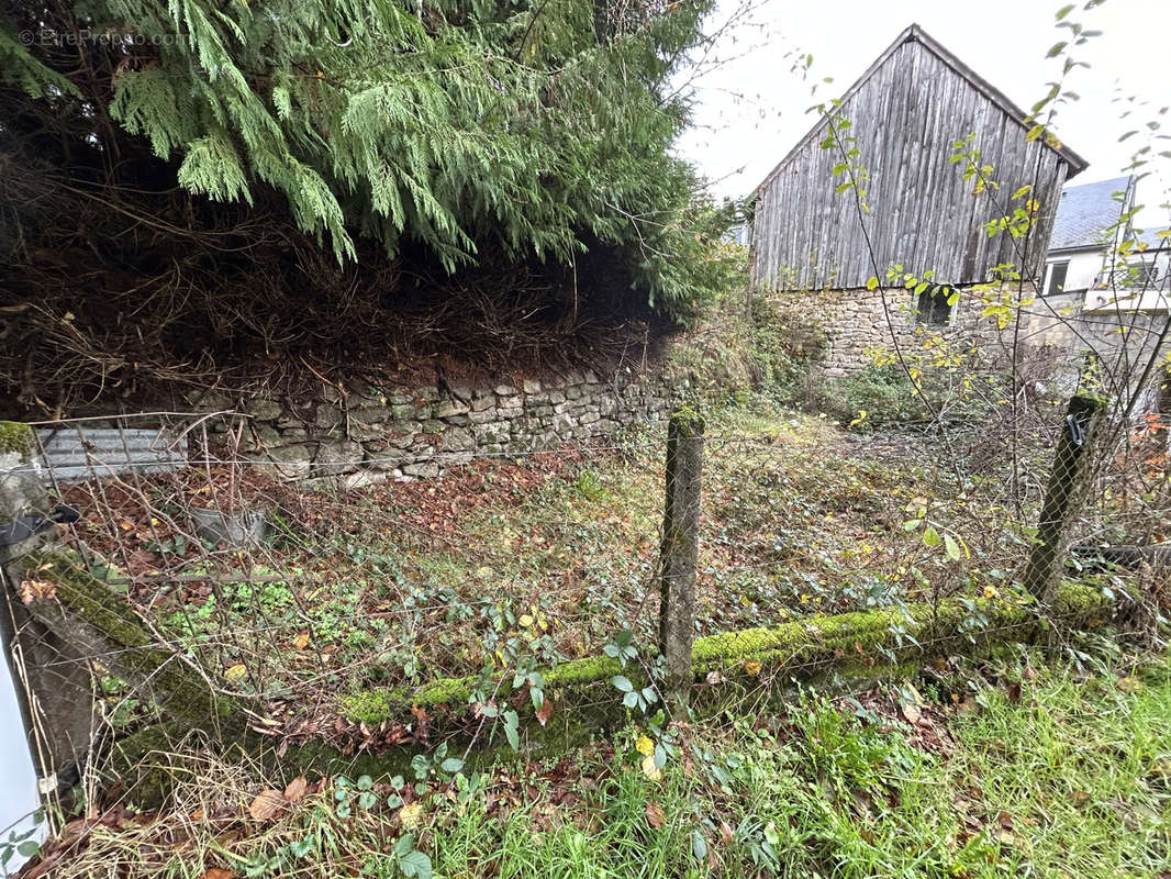 Terrain à ROSIERS-D&#039;EGLETONS